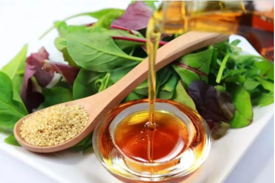 香油這些妙用你知道多少？別只拿來拌菜用！